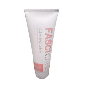Fascicare Cleansing Cream 200g ครีมทำความสะอาดผิวหน้าหรือกายสูตรอ่อนโยน pH5.5 ช่วยขจัดสิ่งสกปรกและแบคทีเรีย พร้อมเติมความชุ่มชื่นให้ผิวไม่แห้งตึง เหมาะสำหรับทุกสภาพผิว