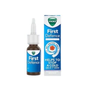VICKS First Defence สเปรย์พ่นจมูก 15ml ช่วยยับยั้งไวรัสต้นเหตุของหวัด ลดอาการคัดจมูกและคันคอ เหมาะสำหรับผู้ใหญ่และเด็กอายุ 12 ปีขึ้นไป ใช้ได้ทันทีเมื่อเริ่มมีอาการ