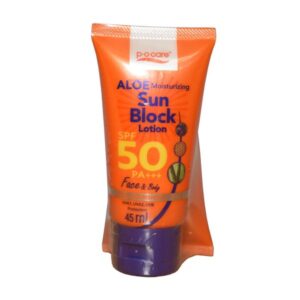 P.O Care Aloe Moisturizing Sun Block Lotion SPF50 PA+++ 45ml โลชั่นกันแดดสำหรับผิวหน้าและกาย เนื้อบางเบา ซึมเร็ว ไม่เหนียว เหมาะกับผิวบอบบาง อุดมด้วยสารสกัดว่านหางจระเข้ อูกอน น้ำผึ้ง และวิตามินอี บำรุงผิวชุ่มชื้น