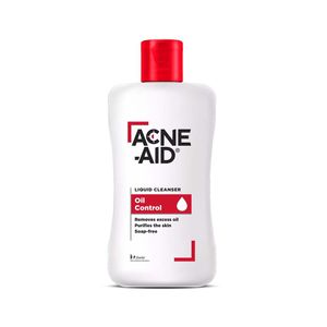 Acne Aid Oil Control Cleanser 50ml เจลล้างหน้าสำหรับผิวมันและเป็นสิวง่าย ช่วยขจัดความมัน สิ่งสกปรก และสาเหตุการเกิดสิว พร้อมค่า pH สมดุล ไม่ทำให้ผิวแห้งตึง ใช้เป็นประจำทุกวัน